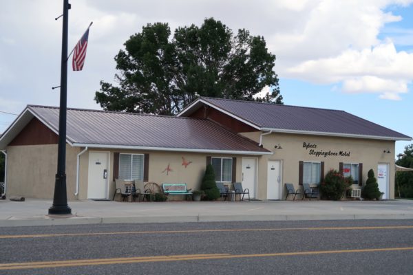 bybee's steppingstone motel