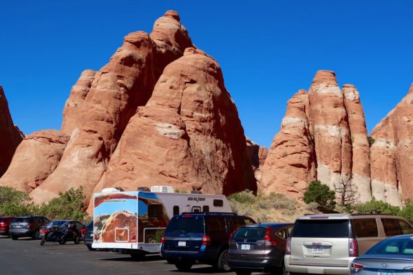 Devil's Garden Trail parking 