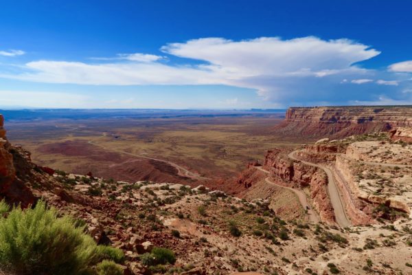 Moki Dugway