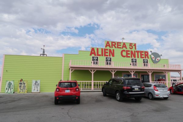 area 51 alien center