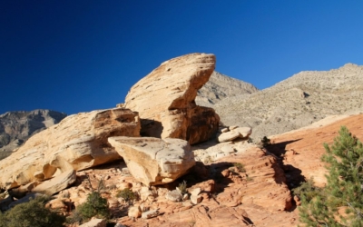 Calico Tanks Trail