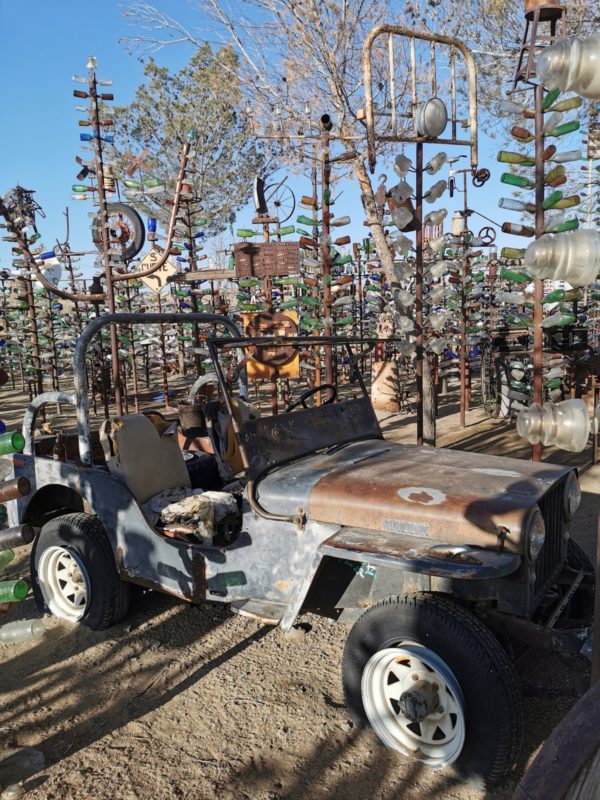 Jeep abandonnée