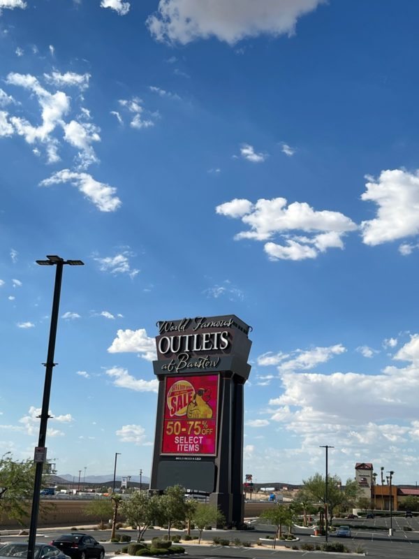 outlets Barstow