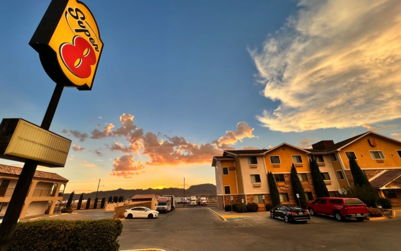 Super 8 Kingman