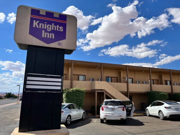 Knights Inn