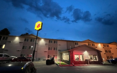 Super 8