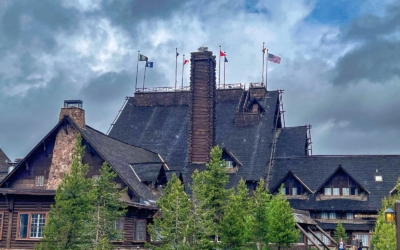 Old Faithful Inn