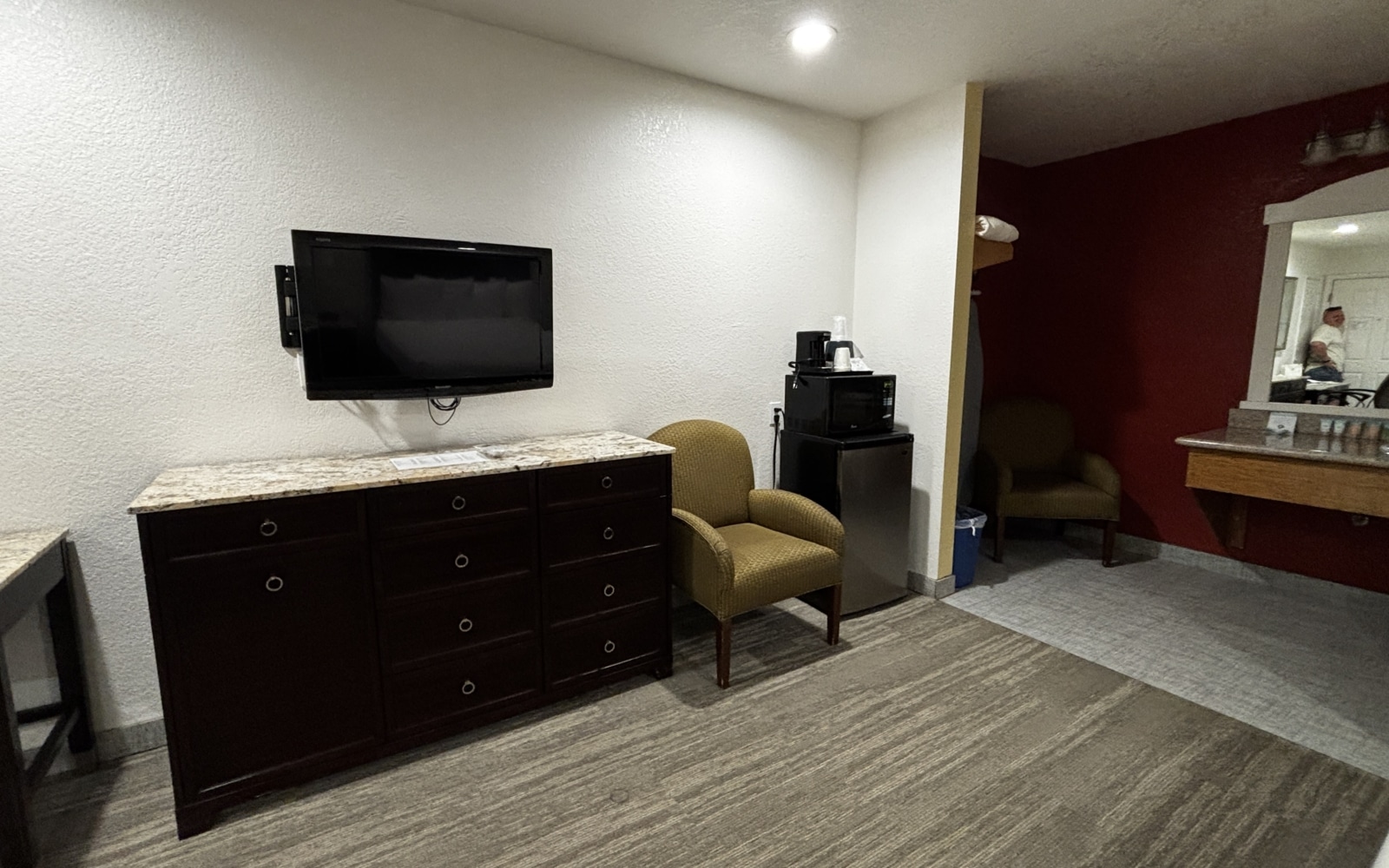 the yosemite inn hotel mai 2025